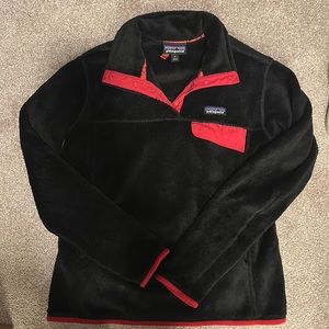 Patagonia pullover size M in black and red